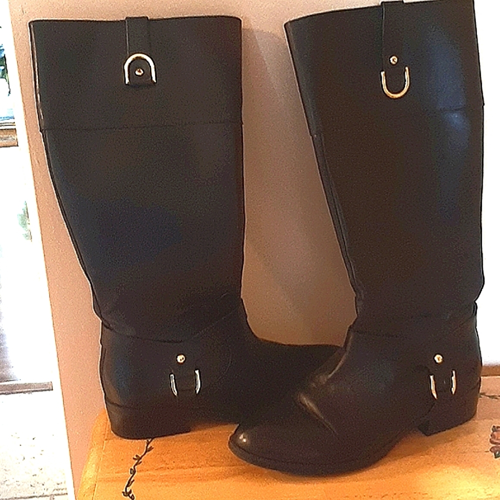 Women's boots